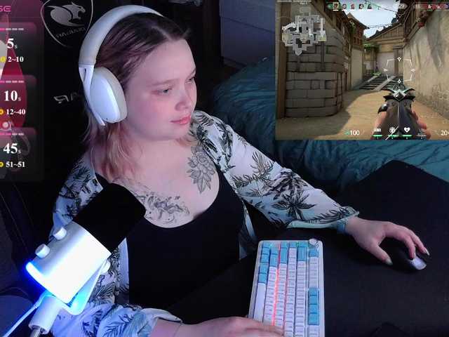 AlinaAdams