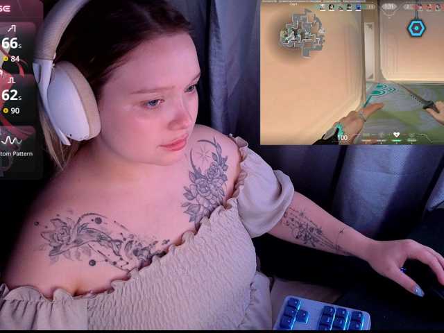 AlinaAdams live cam on BongaCams