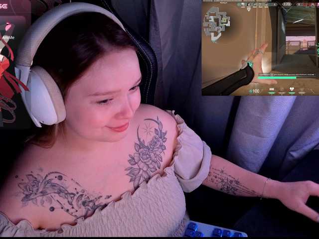 AlinaAdams live cam on BongaCams
