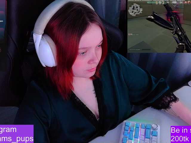 AlinaAdams's BongaCams show and profile