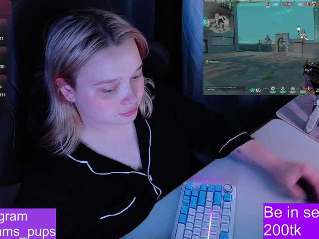 AlinaAdams live cam on BongaCams