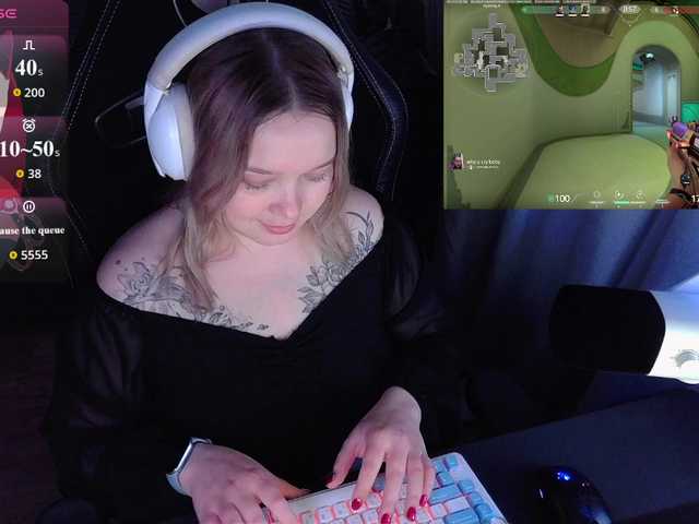 AlinaAdams
