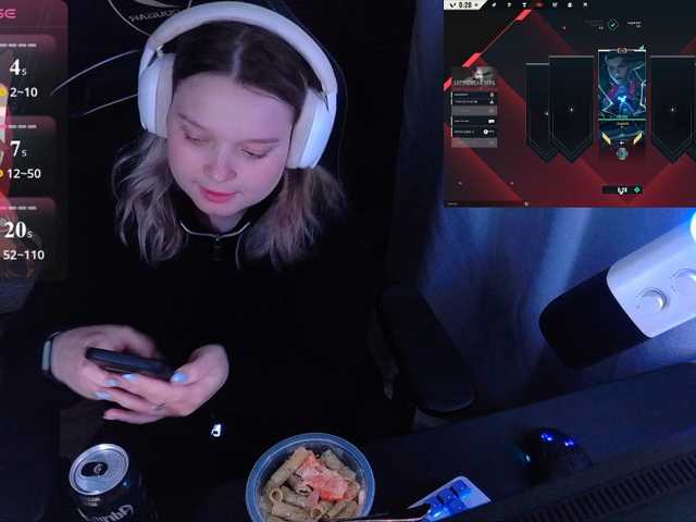 AlinaAdams