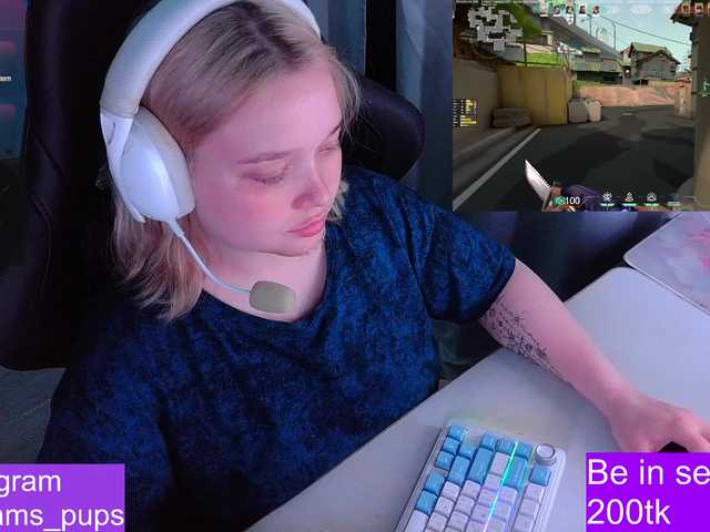 AlinaAdams live cam on BongaCams