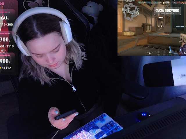 AlinaAdams live cam on BongaCams