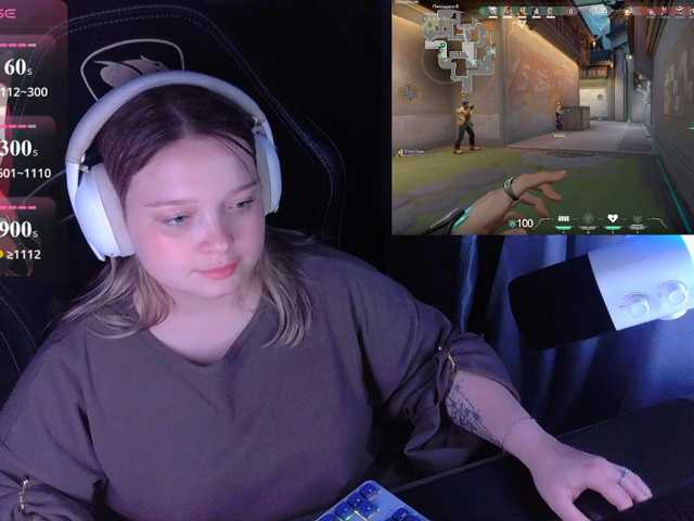 AlinaAdams