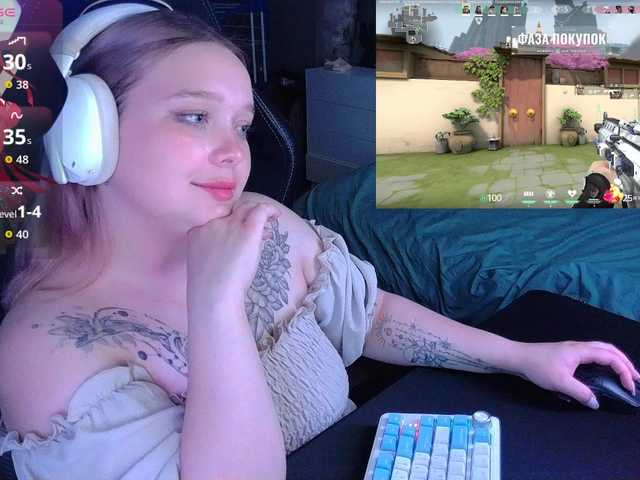 AlinaAdams live webcam show