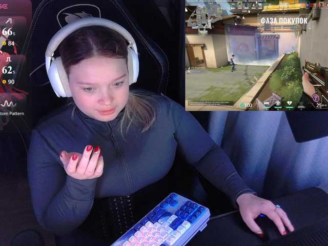 AlinaAdams