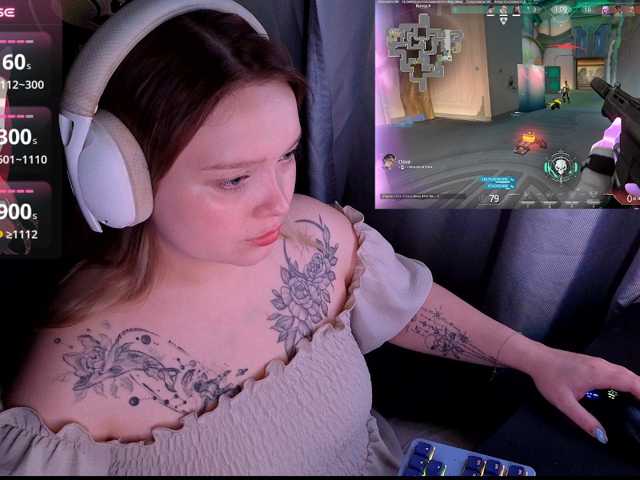 AlinaAdams live cam on BongaCams