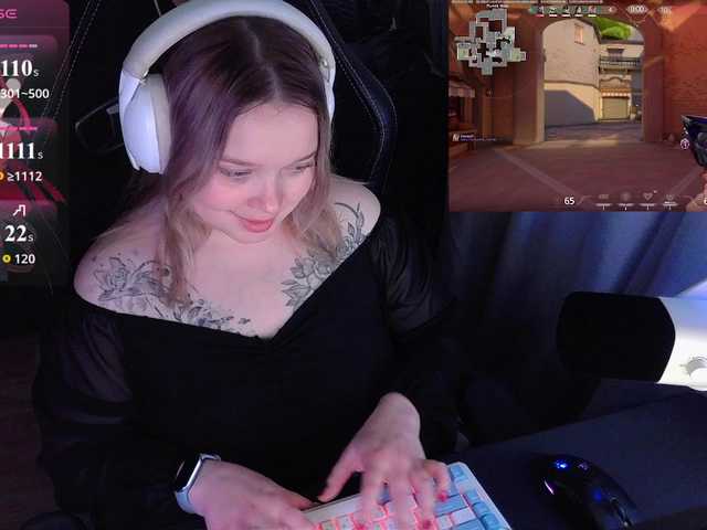 AlinaAdams