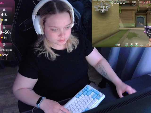 AlinaAdams live cam on BongaCams
