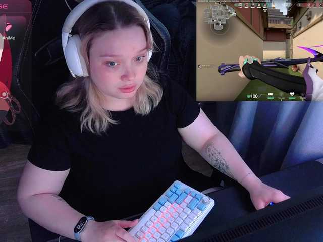 AlinaAdams live cam on BongaCams
