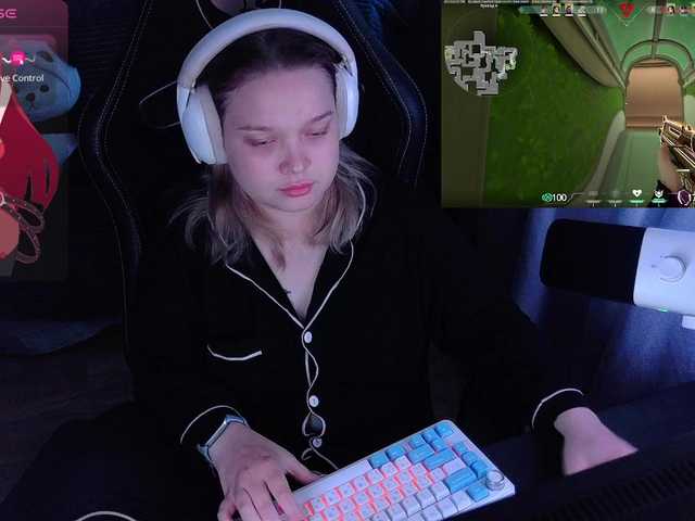 AlinaAdams