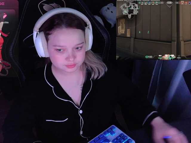 AlinaAdams live cam on BongaCams
