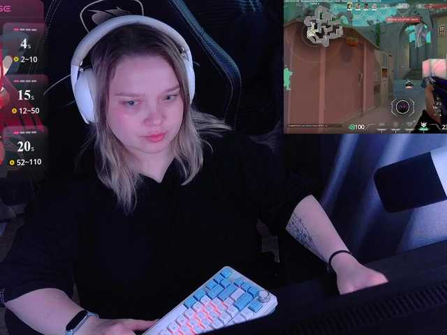 AlinaAdams live cam on BongaCams