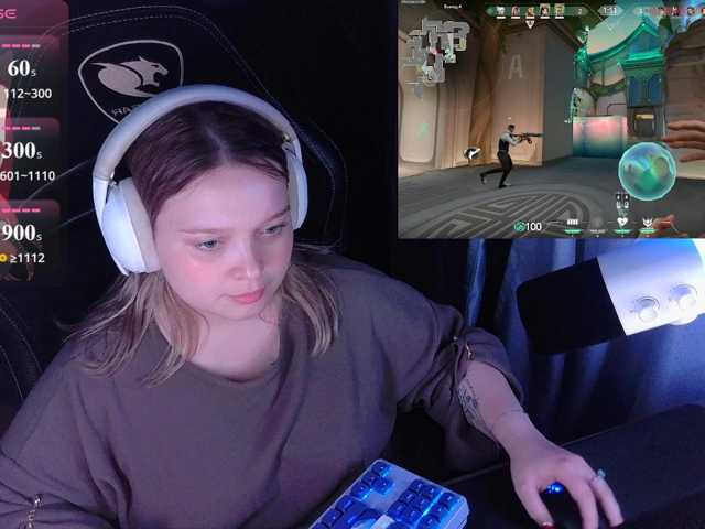 AlinaAdams