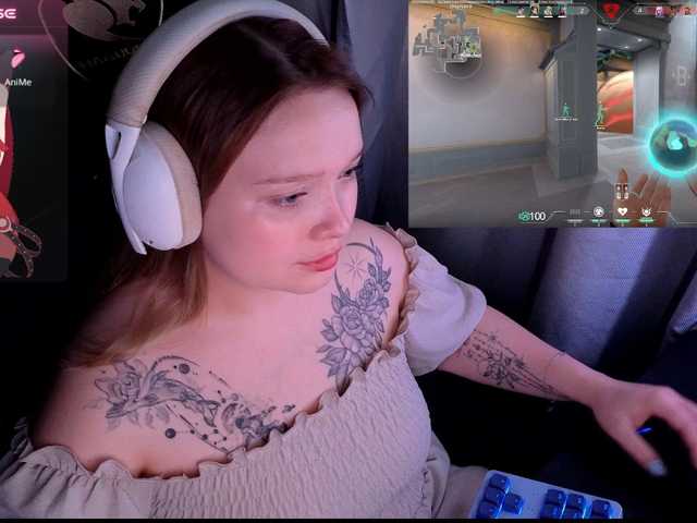 AlinaAdams live cam on BongaCams