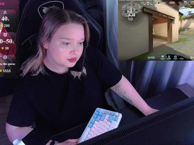 AlinaAdams live cam on BongaCams
