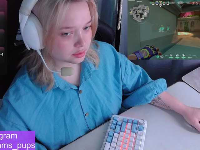 AlinaAdams live cam on BongaCams