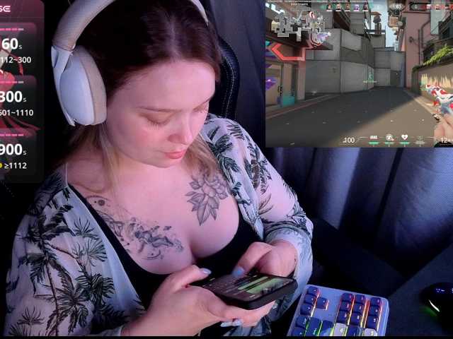 AlinaAdams