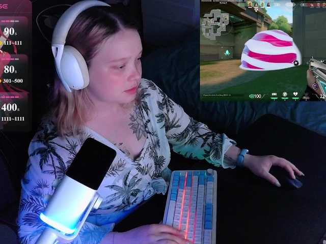 AlinaAdams live cam on BongaCams