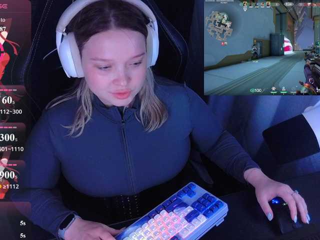AlinaAdams