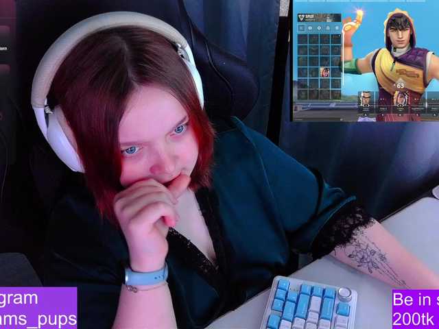 AlinaAdams's BongaCams show and profile