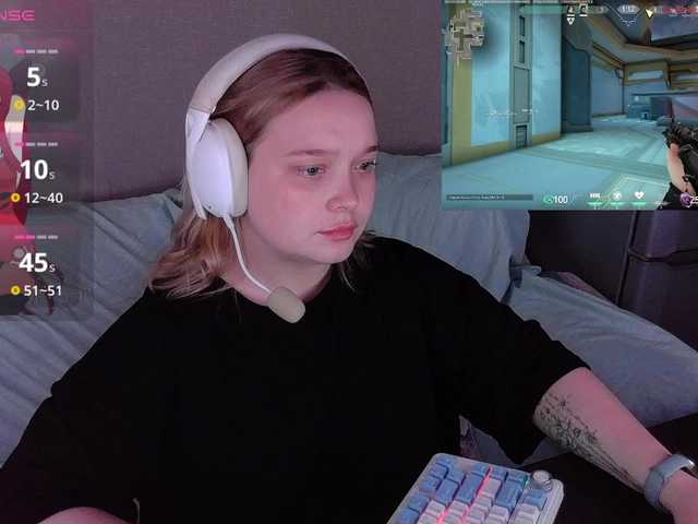 AlinaAdams live cam on BongaCams