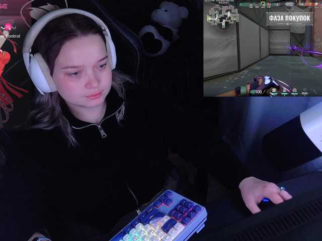 AlinaAdams live cam on BongaCams