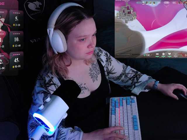 AlinaAdams live cam on BongaCams
