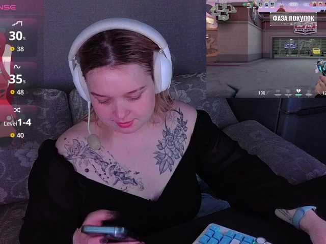 AlinaAdams live cam on BongaCams