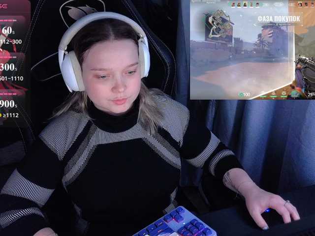 AlinaAdams live cam on BongaCams
