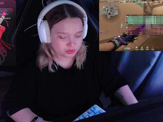 AlinaAdams