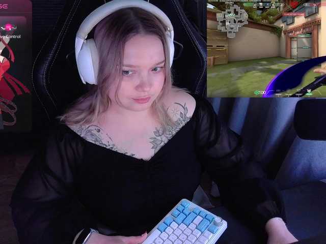 AlinaAdams