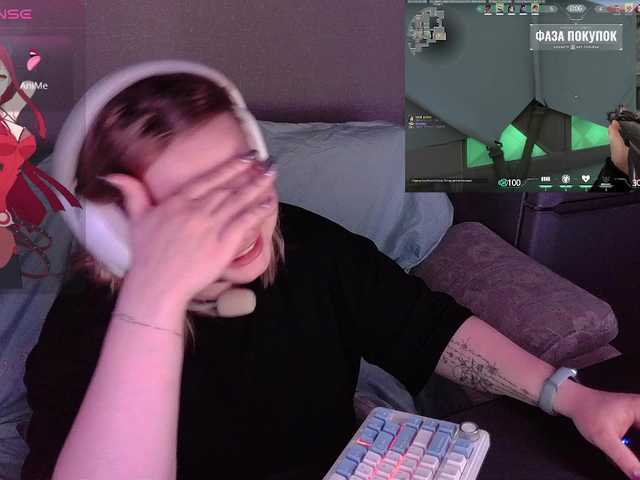 alinaadams live sex