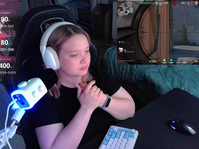 alinaadams live sex