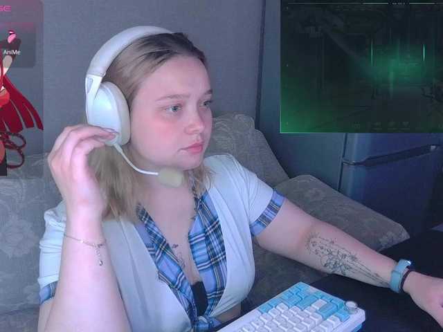 AlinaAdams live cam on BongaCams