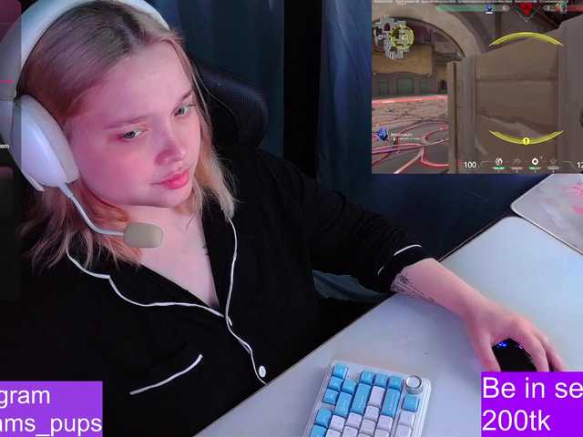 AlinaAdams live cam on BongaCams