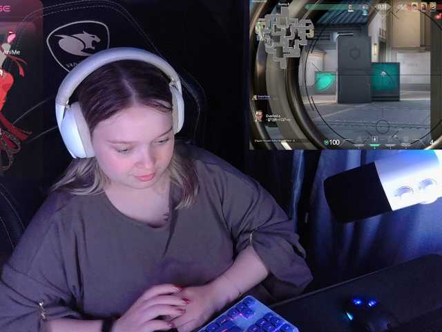 AlinaAdams live cam on BongaCams