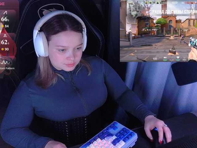 AlinaAdams