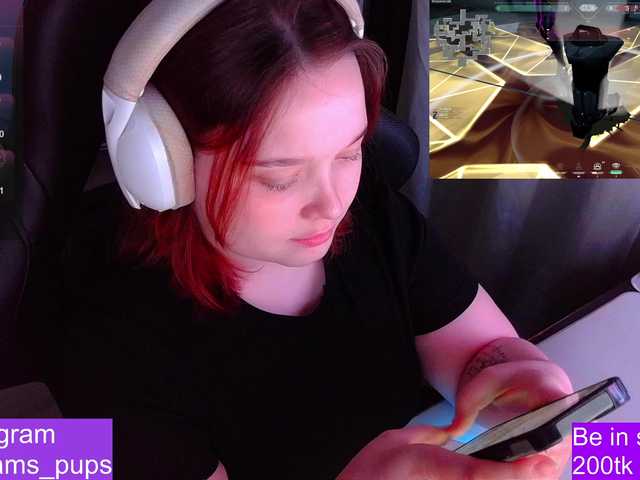 AlinaAdams's BongaCams show and profile