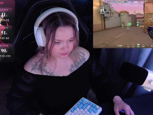 AlinaAdams