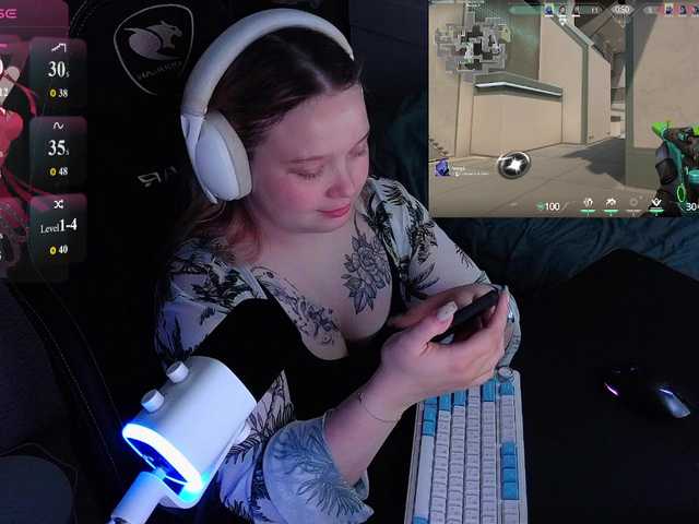 AlinaAdams live cam on BongaCams