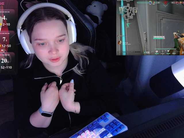 AlinaAdams live cam on BongaCams