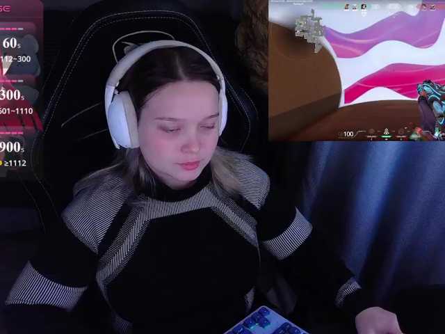 AlinaAdams