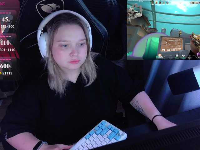AlinaAdams live cam on BongaCams