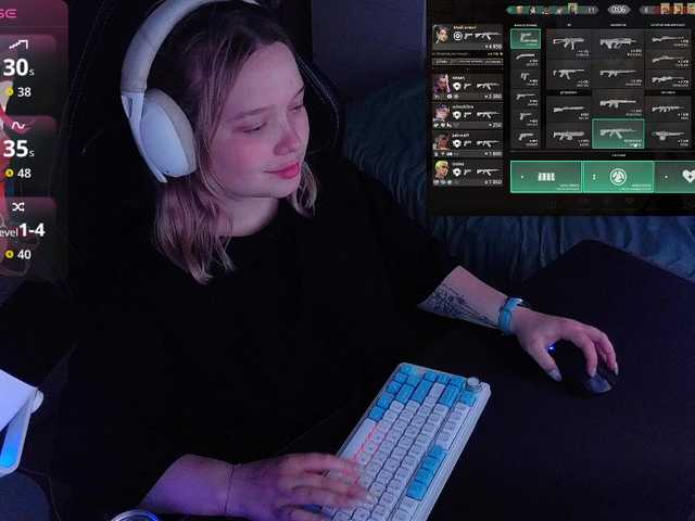 AlinaAdams live webcam show