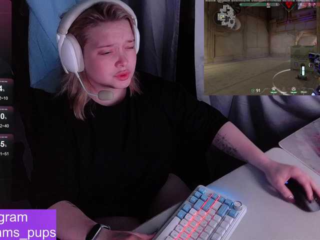 AlinaAdams live cam on BongaCams