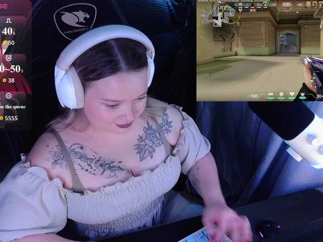 AlinaAdams