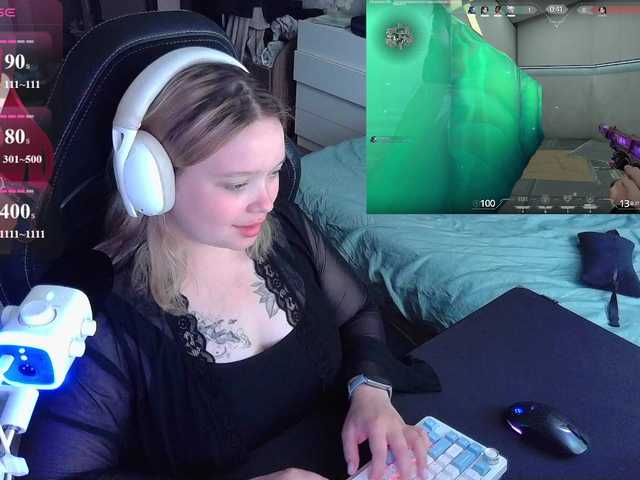 AlinaAdams live cam on BongaCams